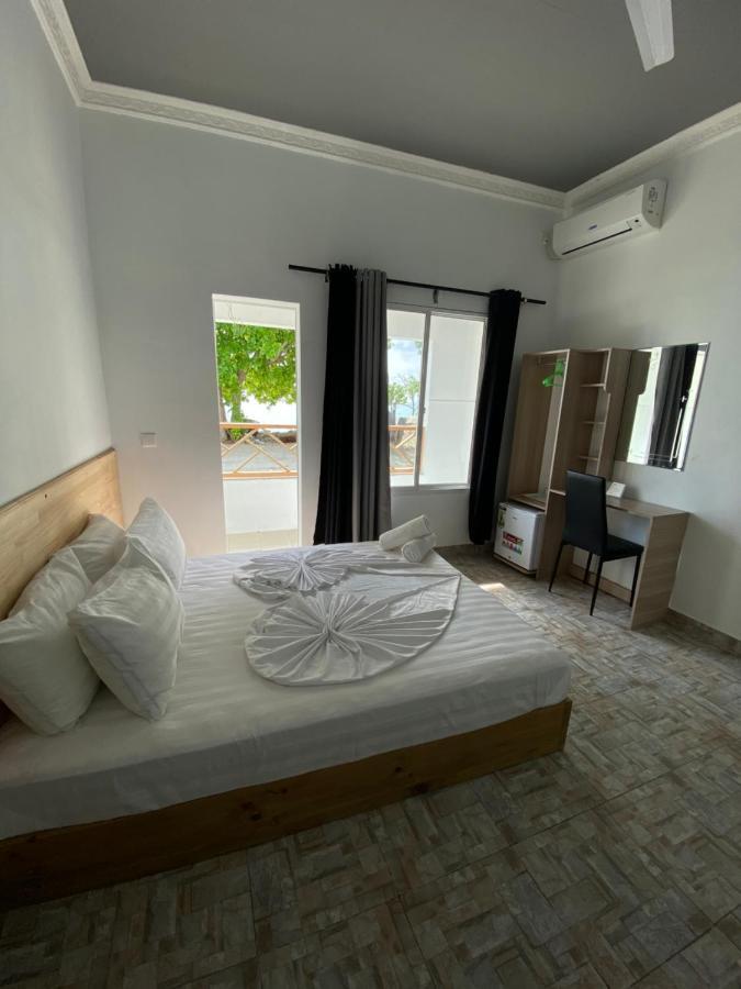 String Wave Maldives Hotel Gulhi Exterior foto